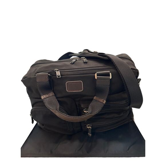 Tumi Alpha Bravo Everett Essential Tote - Brown - Picture 1 of 11